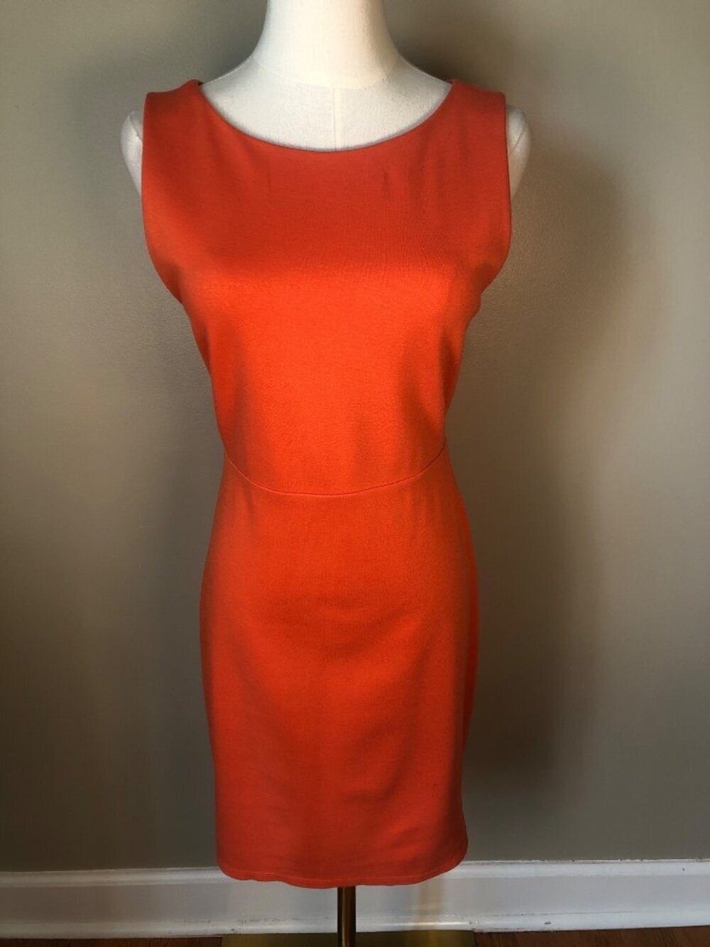 Alice + Olivia Sleeveless Orange Bodycon Dress With Back Cutouts Size 10